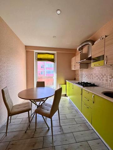 Кобзаря бульв., 4