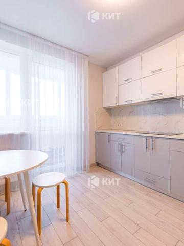 Козакевича вул., 25