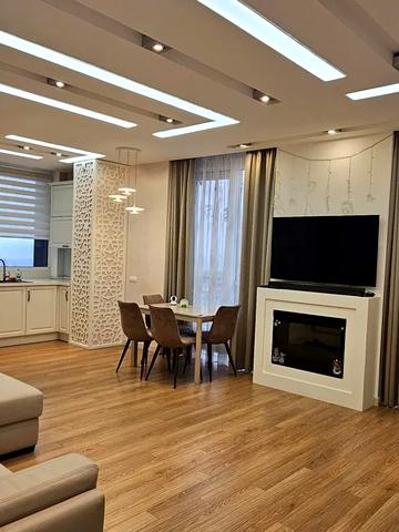 Сімферопольська вул., 2-М