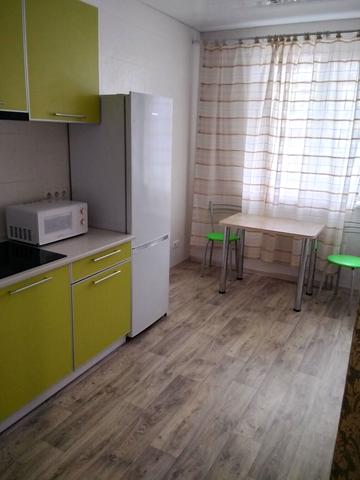 Качанівська вул., 17