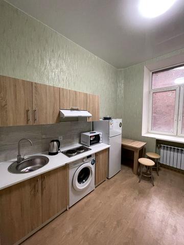 Григорія Сковороди вул. (Пушкінська), 3