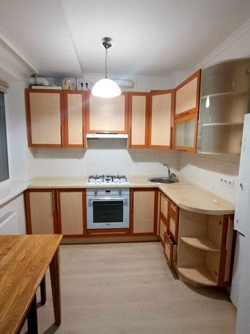 Яновського вул., 98