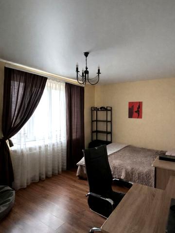 Лісогринівецька вул., 16