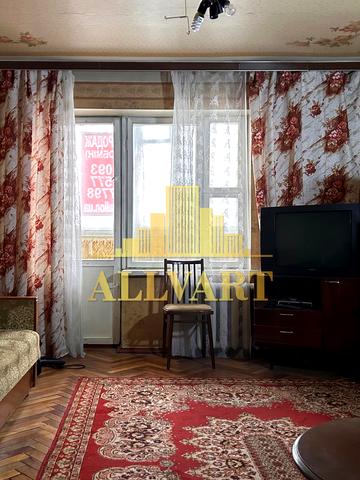 Михайла Донця вул., 28