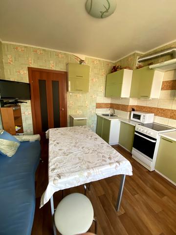 Урлівська вул., 38