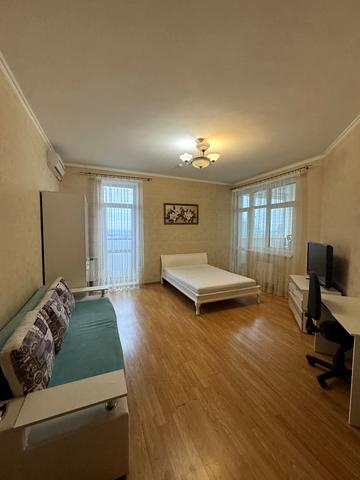 Євгена Коновальця вул. (Щорса), 44-А