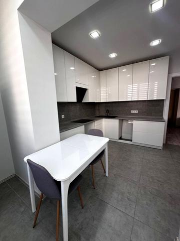 Дмитра Коцюбайла вул., 19а