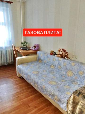 Микільсько-Слобідська вул., 4