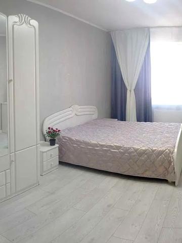 Юлії Здановської вул. (Ломоносова), 85