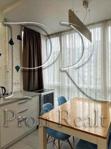 Метрологічна вул., 109-А