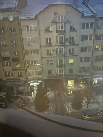 Пилипа Орлика вул., 11