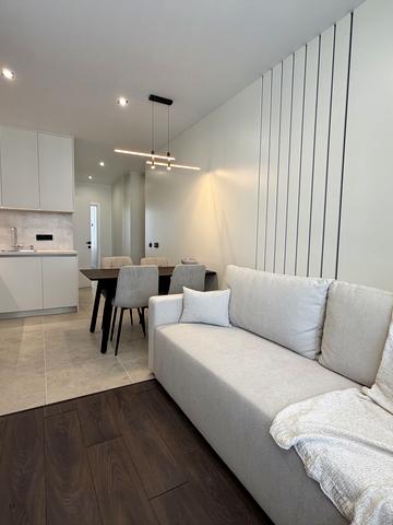 Широка вул., 22-В