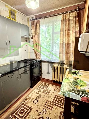 Гната Хоткевича пров., 4