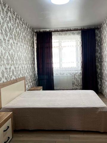 Нижня Берегова вул., 2/2