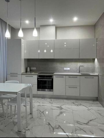 Андрія Верхогляда вул. (Михайла Драгомирова), 16