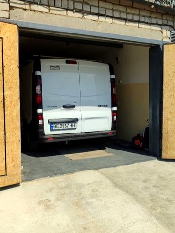 Айвазовського вул., 1а