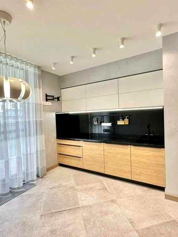 Набережно-Рибальська дорога вул., 3