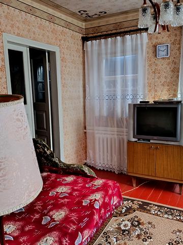 Семафорна вул., 42