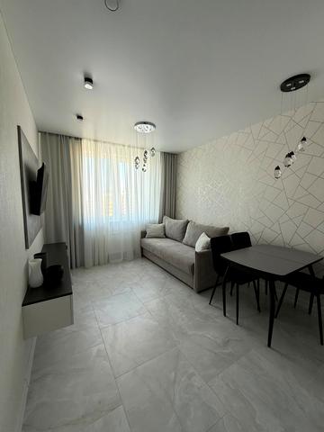 Перлинна вул., 8