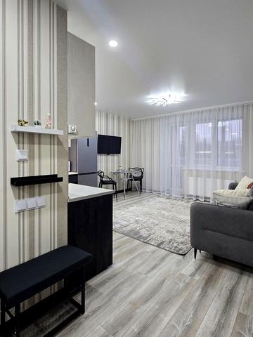 Миколи Різоля вул. (Маршала Судця), 42