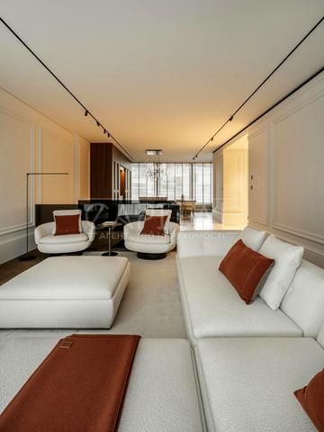 Саперне Поле вул., 5