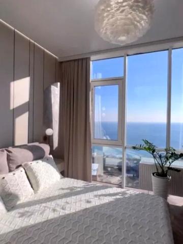 Аркадійське плато вул. (Гагаринське плато), 5/2