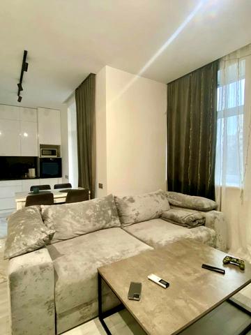 Володимира Моссаковського вул. (Клари Цеткін), 7