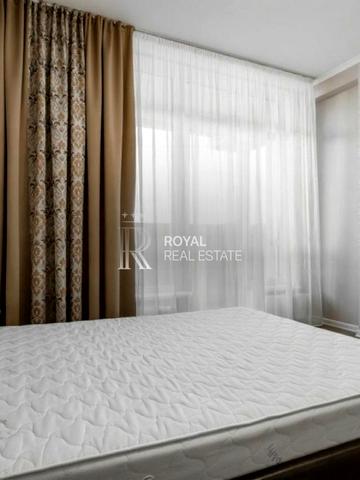 Андрія Верхогляда вул. (Михайла Драгомирова), 3