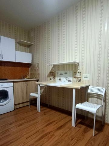 Чубинського вул., 8-Б