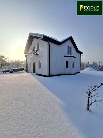 Грушевського, 25