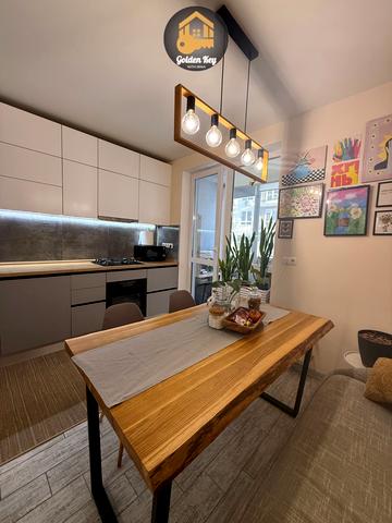 Щаслива вул., 8-А