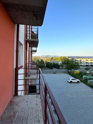 Єньківська вул., (Будинок 7)