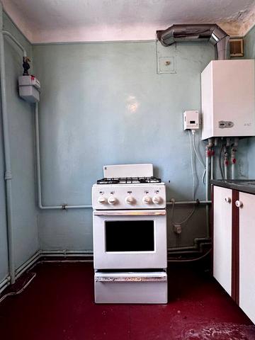 Араратська вул., 12