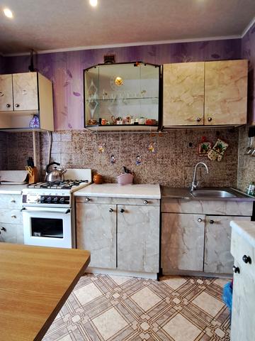 Академіка Корольова вул., 12