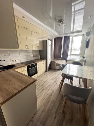 Авраама Лінкольна вул. (Димитрова), 6