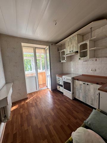 Вячеслава Чорновола вул., 13а