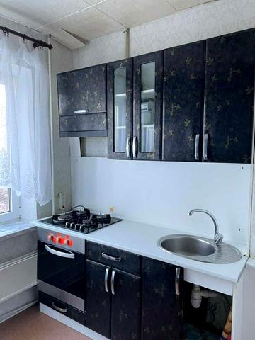 Юрія Побєдоносцева бульв., 4