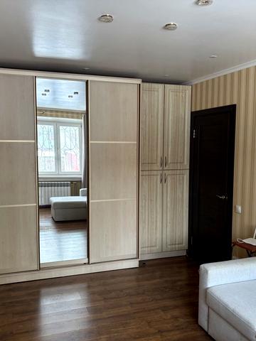 Євгена Коновальця бульв. (Маршала Конєва), 7