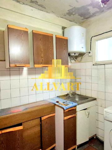 Митрополита Василя Липківського вул. (Урицького), 13