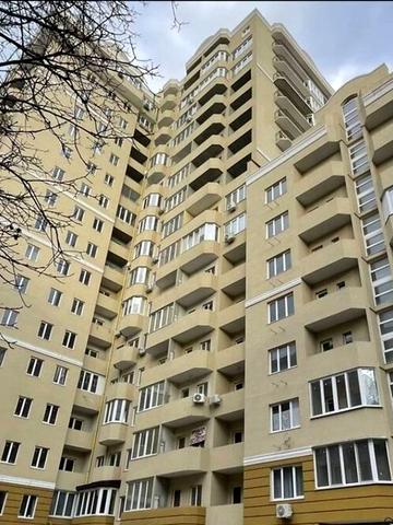 Сонячна вул., 4