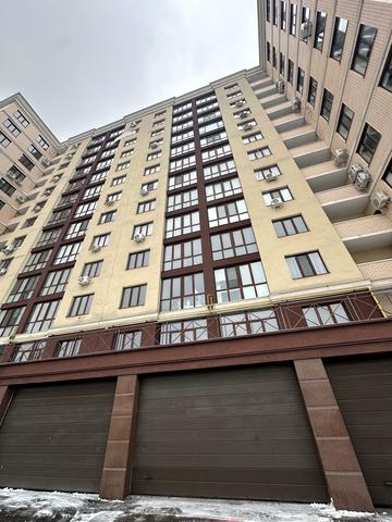 Староміська вул., 1/2