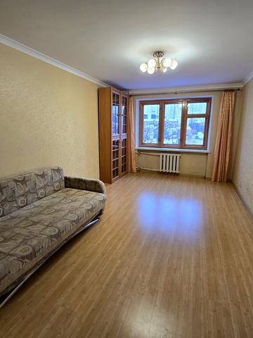 Миколи Міхновського бульв. (Дружби народів), 10-А