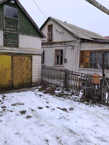 Новгородська вул., 28