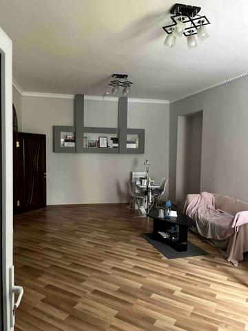 Магістратська вул. (Першотравнева), 64