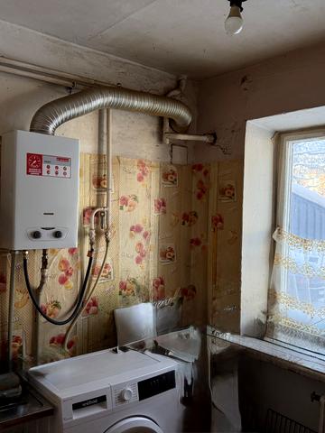 Грушевського вул., 68