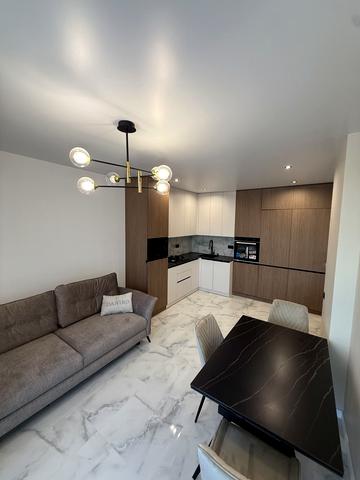 Володимира Навроцького вул., 31-А