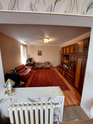 Князя Володимира Великого просп., 123