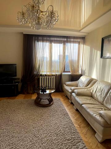 Олександра Борисенка вул. (Короленка), 4