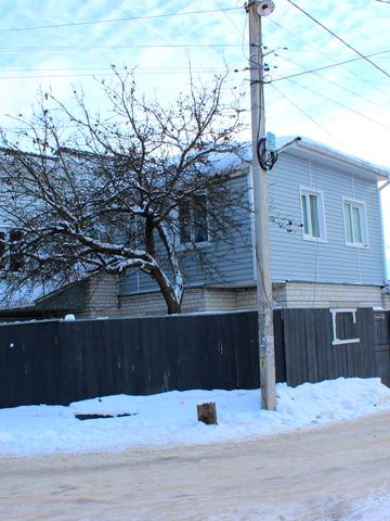 Левка Лукяненка просп. (Рокоссовського), 11