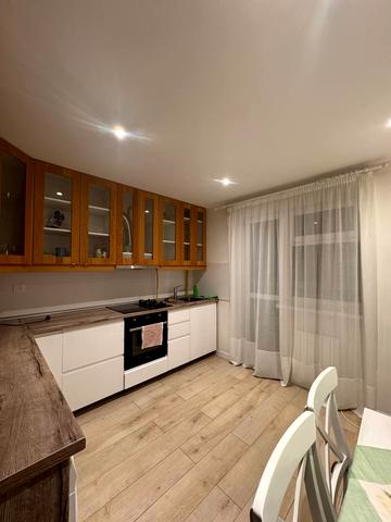 Тараса Шевченка вул., 33